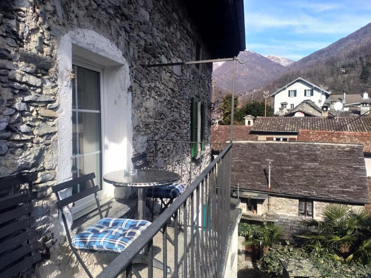 Appartement "Casa Luigi" Intragna Exterior foto